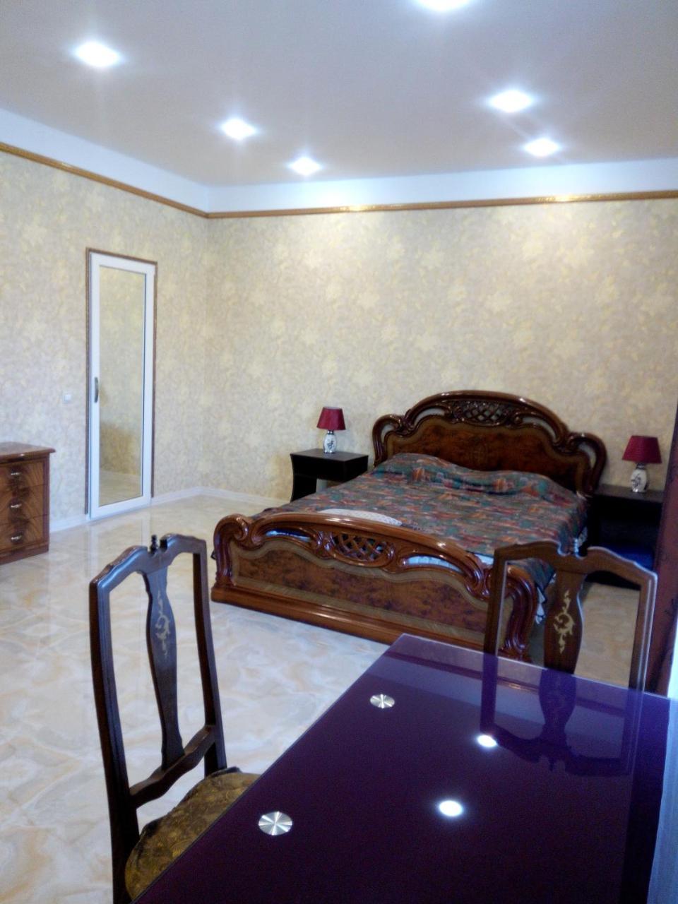 Аппартаменты С Балконом Appartamento Odessa Esterno foto